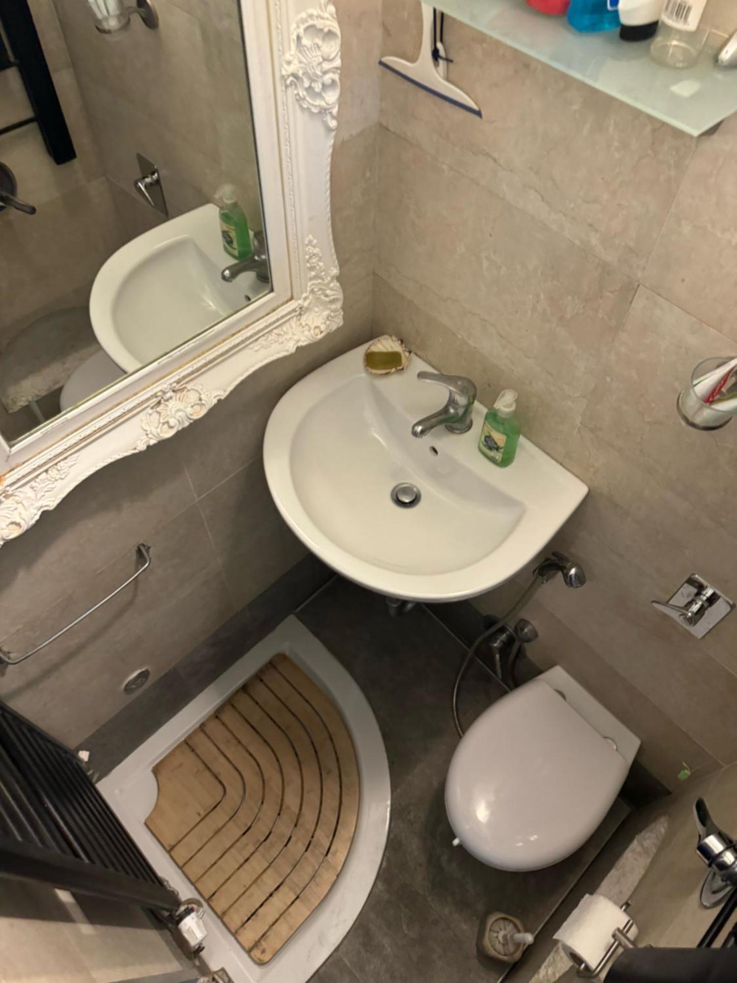 Free 30 Minutes Preemptive Cognitive Disconnect Therapy Price Location Real Duomo Palace Mini Suite Milán Exteriér fotografie